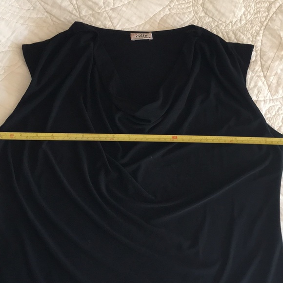 Sleeveless tank top blouse - Picture 3 of 7